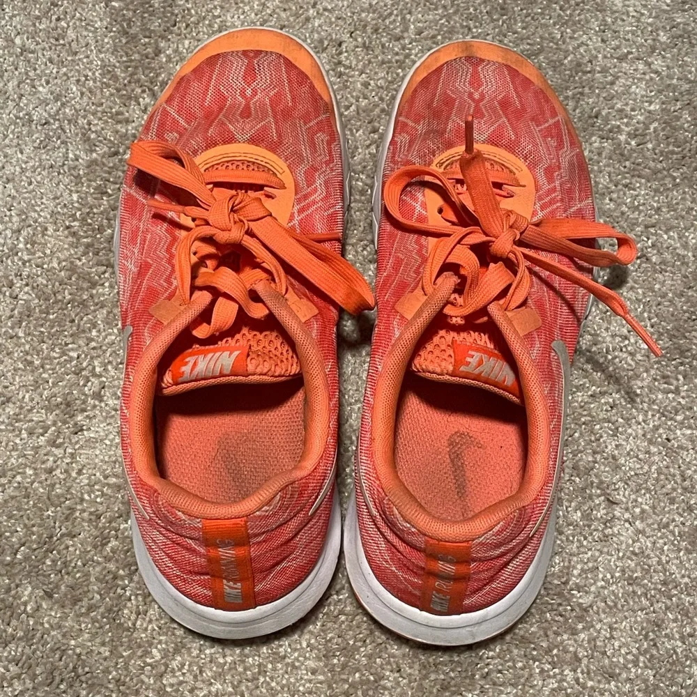 Nike Running Shoes - Picture 2 of 4
